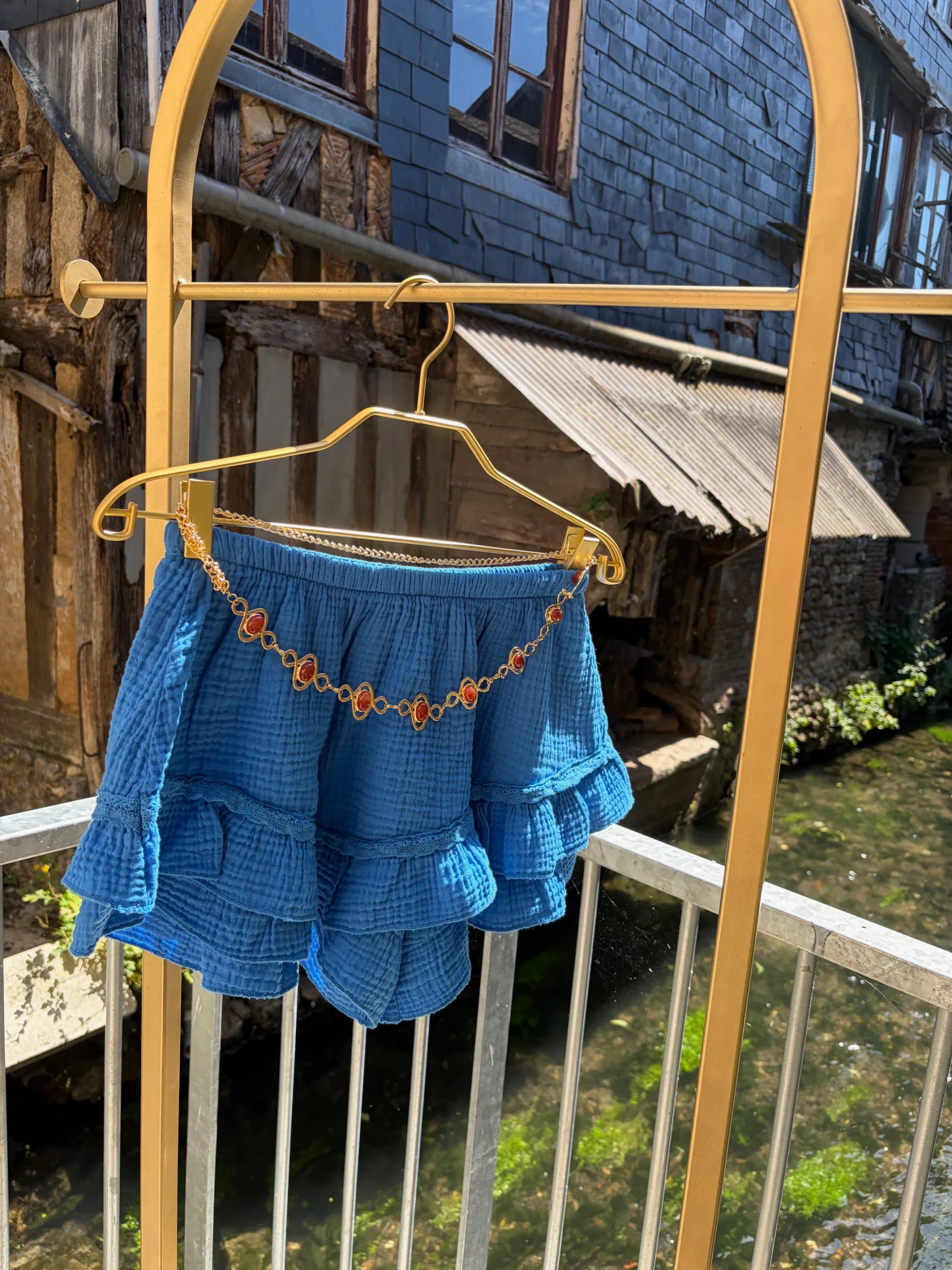 Ceinture chaîne avec pierres