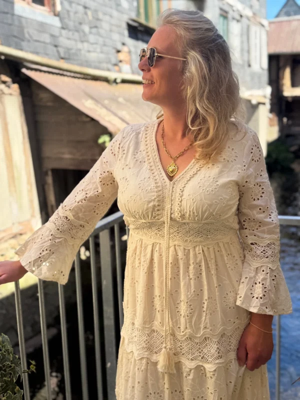 Robe broderie anglaise grande taille longue écrue | Dream By C