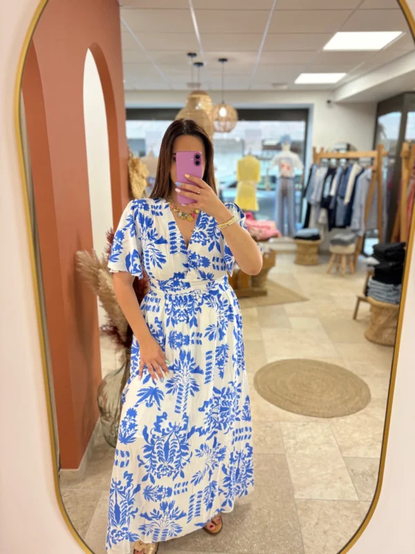 robe-longue-blanche-fleurie-bleue-grande-taille-bandeau-dream Robe longue blanche fleurie grande taille bleue | Dream By C