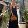 Robe longue col V fluide bretelles – Dream By C