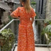 Robe longue orange imprimée femme volants col V | Dream By C