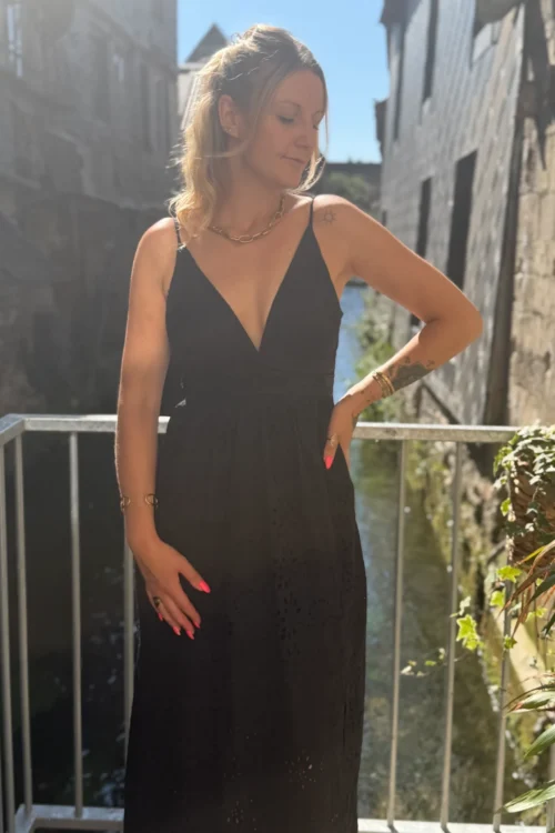 robe-longue-noire-en-broderies-anglaises-dbc Robe Noire Broderie Anglaise - Longue Coton | Dream By C