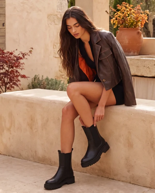 Bottines Noires Empiècement Élastiqué | Dream By C