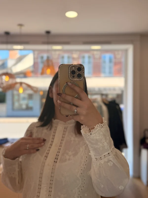 Chemisier Broderie Fleur Écru | Dream By C