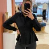 Chemise noire à volant femme B.Young, du 34 au 46 | Dream By C