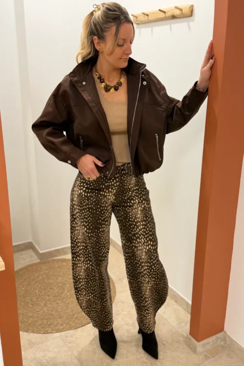 blouson-col-montant-chocolat-style-pilote-femme- Blouson style pilote femme chocolat, col montant | Dream By C