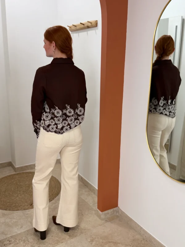 Chemisier court brodé chocolat femme, broderies | Dream By C