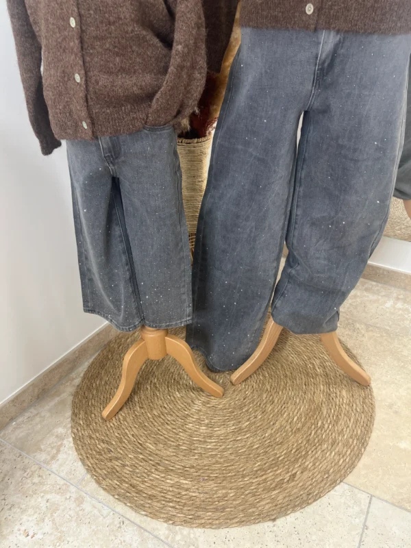 Jean large gris femme à strass sur la jambe | Dream By C