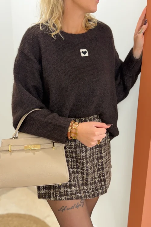 Pull chocolat cœur femme oversize, patch blanc | Dream By C