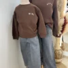 Sweat chocolat enfant molletonné, broderie écru | Dream By C