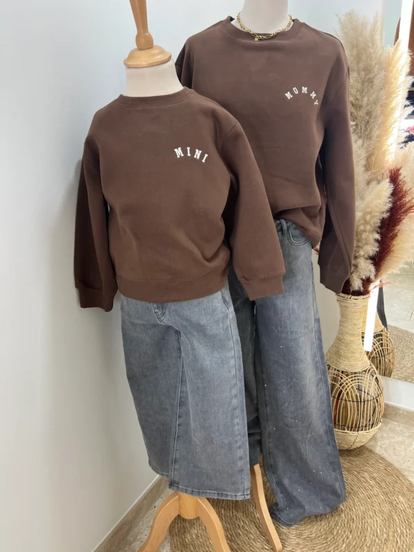 Sweat chocolat enfant molletonné, broderie écru | Dream By C